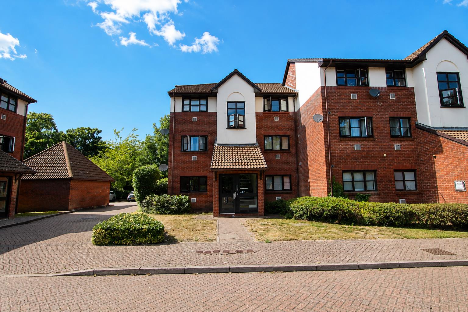 17 Poppy Close, Wallington